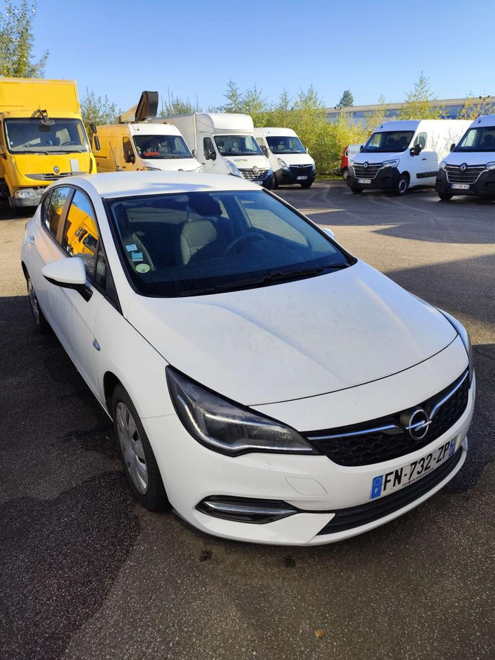 Opel Astra 1,5 Diesel 105 cv BVM6 5 places Edition business - Personenwagen: afbeelding 1 Opel Astra 1,5 Diesel 105 cv BVM6 5 places Edition business - Personenwagen: afbeelding 1