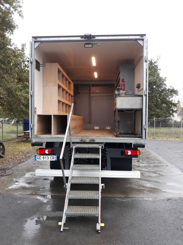 Renault D 13 HIGH K P4X2 280CV Double cabine 6 places - Bakwagen: afbeelding 5 Renault D 13 HIGH K P4X2 280CV Double cabine 6 places - Bakwagen: afbeelding 5