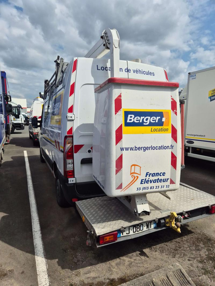 Renault Master 130.35 Fourgon L2H2 Nacelle France Elévateur 121 FT 12m - Vrachtwagen hoogwerker: afbeelding 2 Renault Master 130.35 Fourgon L2H2 Nacelle France Elévateur 121 FT 12m - Vrachtwagen hoogwerker: afbeelding 2