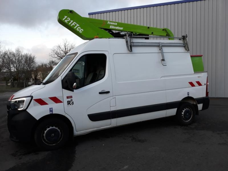 Renault Master 145.35 FG Tronqué L2H2 Nacelle Pack éco - Vrachtwagen hoogwerker: afbeelding 2 Renault Master 145.35 FG Tronqué L2H2 Nacelle Pack éco - Vrachtwagen hoogwerker: afbeelding 2