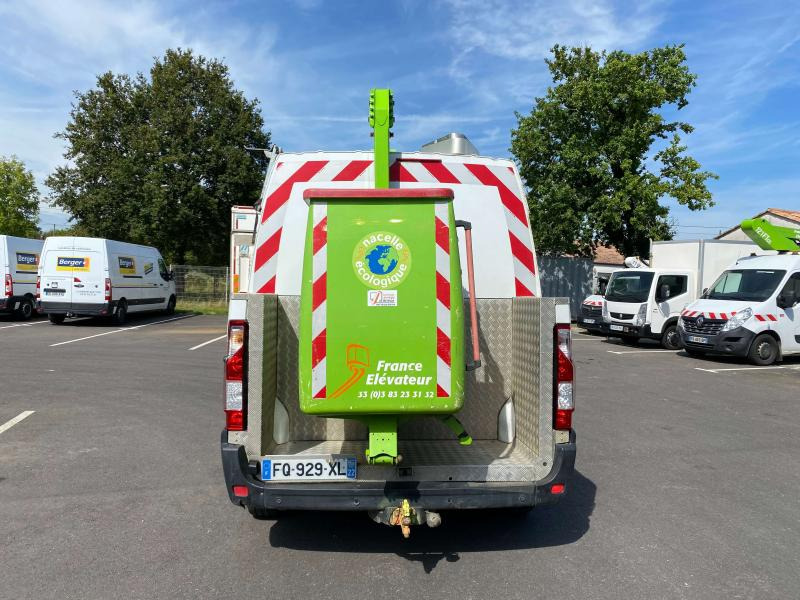 Renault Master 145.35 FG Tronqué L2H2 Nacelle Pack éco - Vrachtwagen hoogwerker: afbeelding 4 Renault Master 145.35 FG Tronqué L2H2 Nacelle Pack éco - Vrachtwagen hoogwerker: afbeelding 4