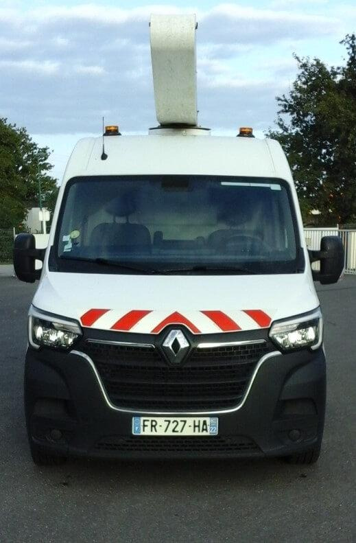 Renault Master 145.35 FG Tronqué L2H2 Nacelle Pack éco - Vrachtwagen hoogwerker: afbeelding 1 Renault Master 145.35 FG Tronqué L2H2 Nacelle Pack éco - Vrachtwagen hoogwerker: afbeelding 1