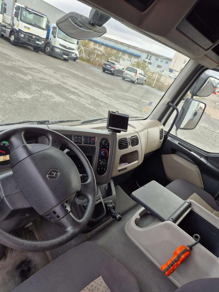 Renault Midlum 220.12 Extra Light fourgon caisse Polyfond avec hayon - Bakwagen: afbeelding 4 Renault Midlum 220.12 Extra Light fourgon caisse Polyfond avec hayon - Bakwagen: afbeelding 4