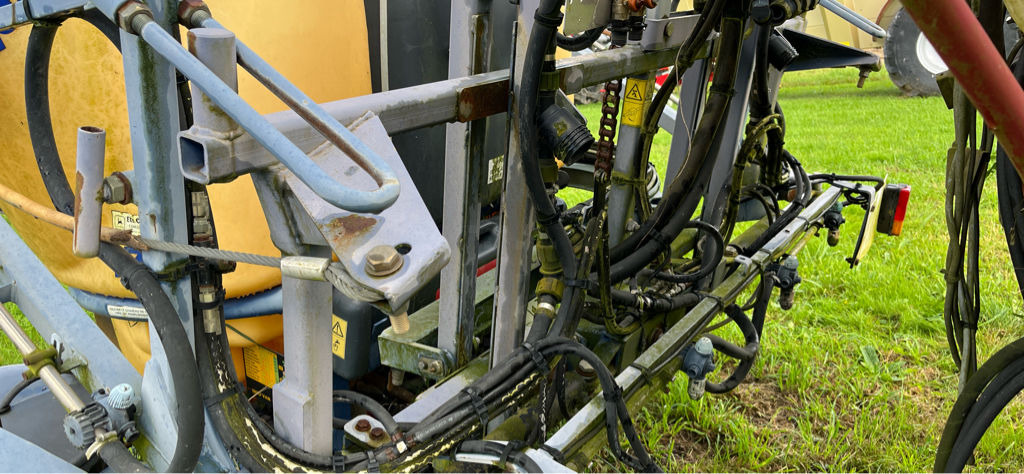 Caruelle Olympia 120 - Getrokken veldspuit: afbeelding 4 Caruelle Olympia 120 - Getrokken veldspuit: afbeelding 4