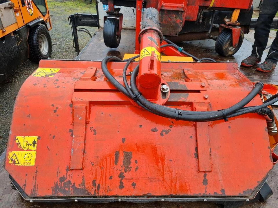 Dücker MK10 Mulchkopf Mähausleger Böschungsmulcher Böschungsmäher - Klepelmaaier/ Mulcher: afbeelding 1 Dücker MK10 Mulchkopf Mähausleger Böschungsmulcher Böschungsmäher - Klepelmaaier/ Mulcher: afbeelding 1