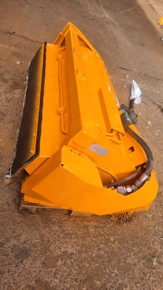 Gilbers Mulchkopf Mähkopf H12D Mähkorb Mulchmäher für Auslegemäher Böschungsmulcher Böschungsmäher Seitenmulcher Mähausleger Mulag Dücker - Klepelmaaier/ Mulcher: afbeelding 4 Gilbers Mulchkopf Mähkopf H12D Mähkorb Mulchmäher für Auslegemäher Böschungsmulcher Böschungsmäher Seitenmulcher Mähausleger Mulag Dücker - Klepelmaaier/ Mulcher: afbeelding 4
