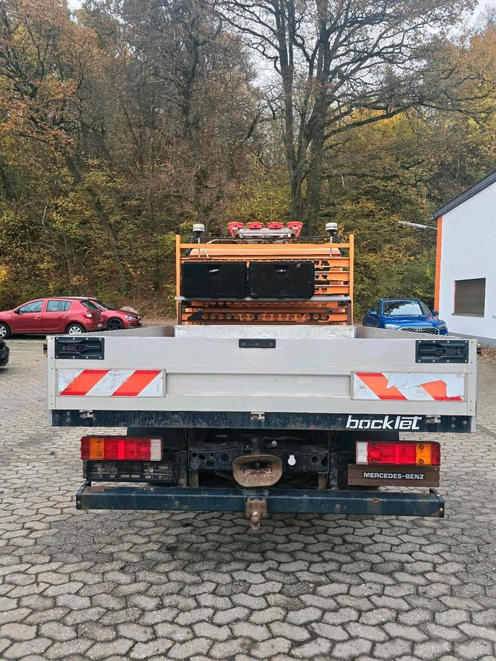 Mercedes-Benz Vario 613D Bluetec 5 Pritsche Doka LKW - Bestelwagen open laadbak, Bestelwagen met dubbele cabine: afbeelding 3 Mercedes-Benz Vario 613D Bluetec 5 Pritsche Doka LKW - Bestelwagen open laadbak, Bestelwagen met dubbele cabine: afbeelding 3