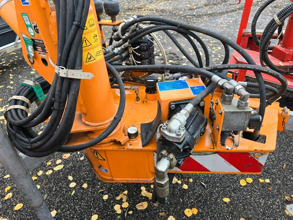 Mulag FME 500 Böschungsmäher Böschungsmulcher FME für Unimog 405 UGE UGN U300 400 500 423 427 430 530 MHU MFK DUA UNA - Armmaaier: afbeelding 3 Mulag FME 500 Böschungsmäher Böschungsmulcher FME für Unimog 405 UGE UGN U300 400 500 423 427 430 530 MHU MFK DUA UNA - Armmaaier: afbeelding 3