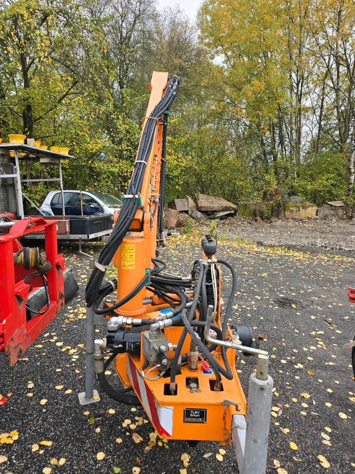 Mulag FME 500 Böschungsmäher Böschungsmulcher FME für Unimog 405 UGE UGN U300 400 500 423 427 430 530 MHU MFK DUA UNA - Armmaaier: afbeelding 4 Mulag FME 500 Böschungsmäher Böschungsmulcher FME für Unimog 405 UGE UGN U300 400 500 423 427 430 530 MHU MFK DUA UNA - Armmaaier: afbeelding 4