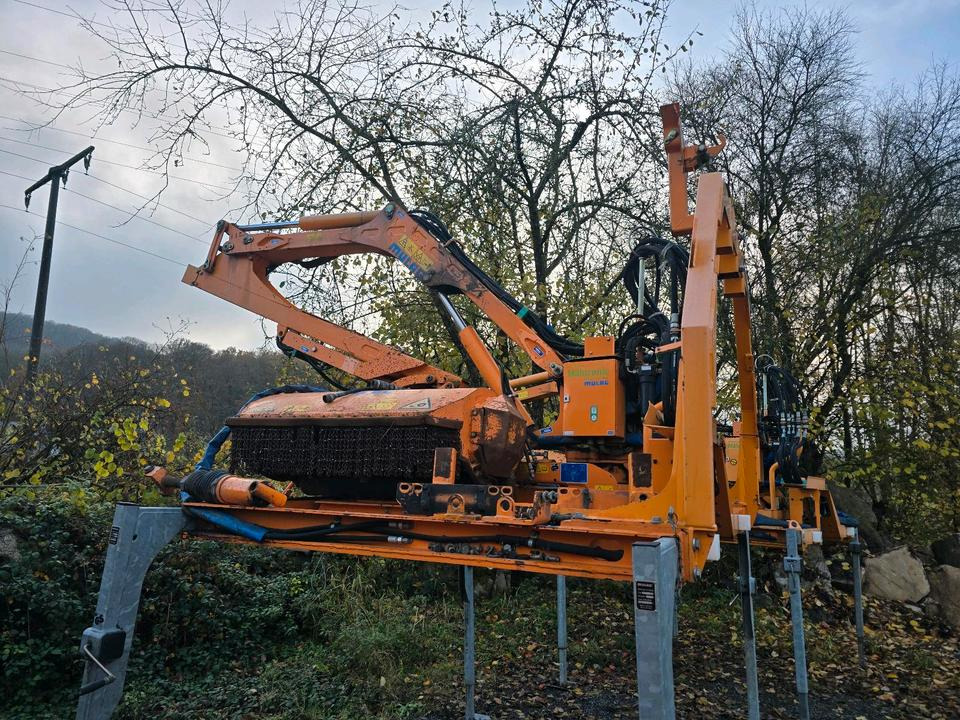 Mulag MHU 800 Mähausleger Teleskop Böschungsmäher Böschungsmulcher für Unimog 405 U 300 400 500 318 423 427 430 527 535 530 Mercedes-Benz - Armmaaier: afbeelding 3 Mulag MHU 800 Mähausleger Teleskop Böschungsmäher Böschungsmulcher für Unimog 405 U 300 400 500 318 423 427 430 527 535 530 Mercedes-Benz - Armmaaier: afbeelding 3