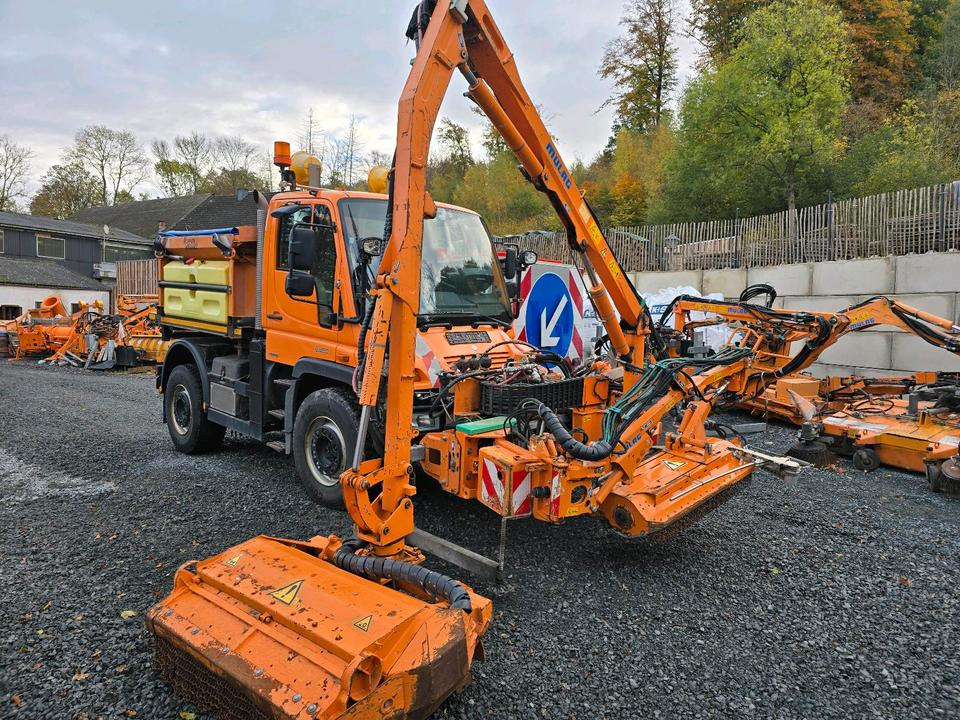 Mulag MKM 700 2015 Böschungsmäher Böschungsmulcher FME für Unimog 405 UGE UGN U300 400 500 423 427 430 530 MHU MFK DUA UNA - Armmaaier: afbeelding 3 Mulag MKM 700 2015 Böschungsmäher Böschungsmulcher FME für Unimog 405 UGE UGN U300 400 500 423 427 430 530 MHU MFK DUA UNA - Armmaaier: afbeelding 3