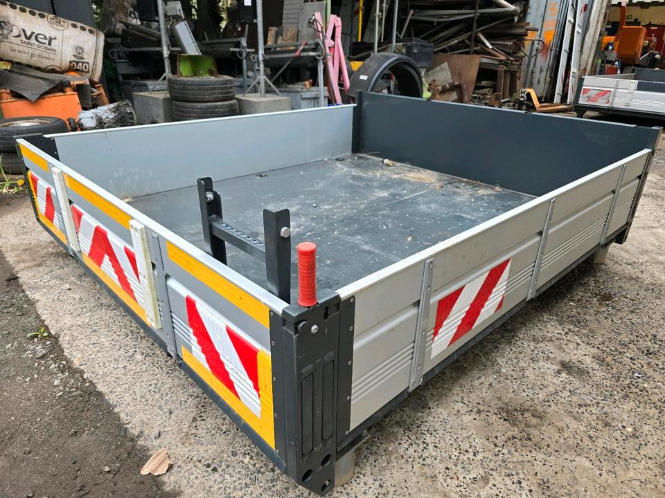 Neue Kipperpritsche Pritsche für Unimog 405 U 318 U318 423 430 429 327 435 U 400 300 290 Mercedes-Benz - Kipper laadbak: afbeelding 1 Neue Kipperpritsche Pritsche für Unimog 405 U 318 U318 423 430 429 327 435 U 400 300 290 Mercedes-Benz - Kipper laadbak: afbeelding 1