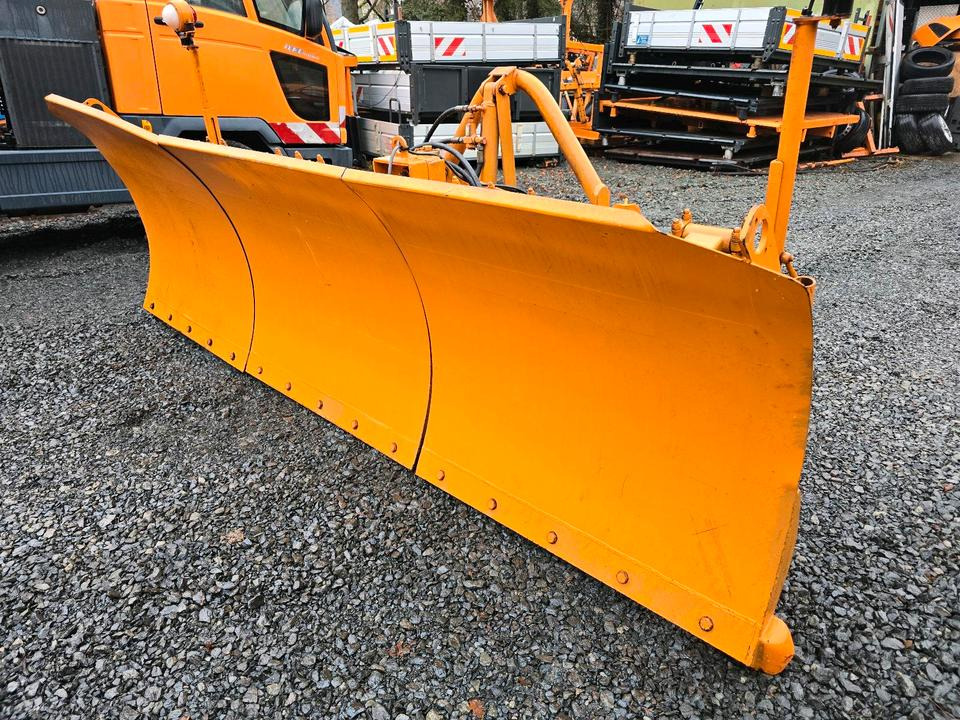 Schmidt MF 2.4 3m. Schneeschieber Schneeschild Winterdienst Räumschild Schneepflug passend für Traktor Unimog 405 UGE UGN Fronthydraulik - Sneeuwschuif: afbeelding 5 Schmidt MF 2.4 3m. Schneeschieber Schneeschild Winterdienst Räumschild Schneepflug passend für Traktor Unimog 405 UGE UGN Fronthydraulik - Sneeuwschuif: afbeelding 5