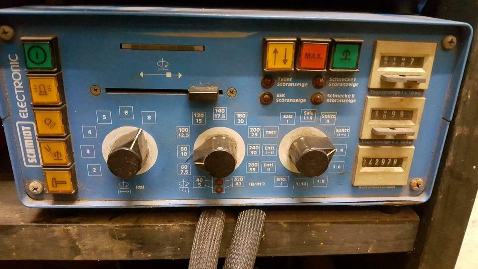 Schmidt Salzstreuer SST DST Hydr. Steuerblock Platine Steuerung - Hydraulische klep voor Gemeentelijke machine/ Speciaal: afbeelding 4 Schmidt Salzstreuer SST DST Hydr. Steuerblock Platine Steuerung - Hydraulische klep voor Gemeentelijke machine/ Speciaal: afbeelding 4