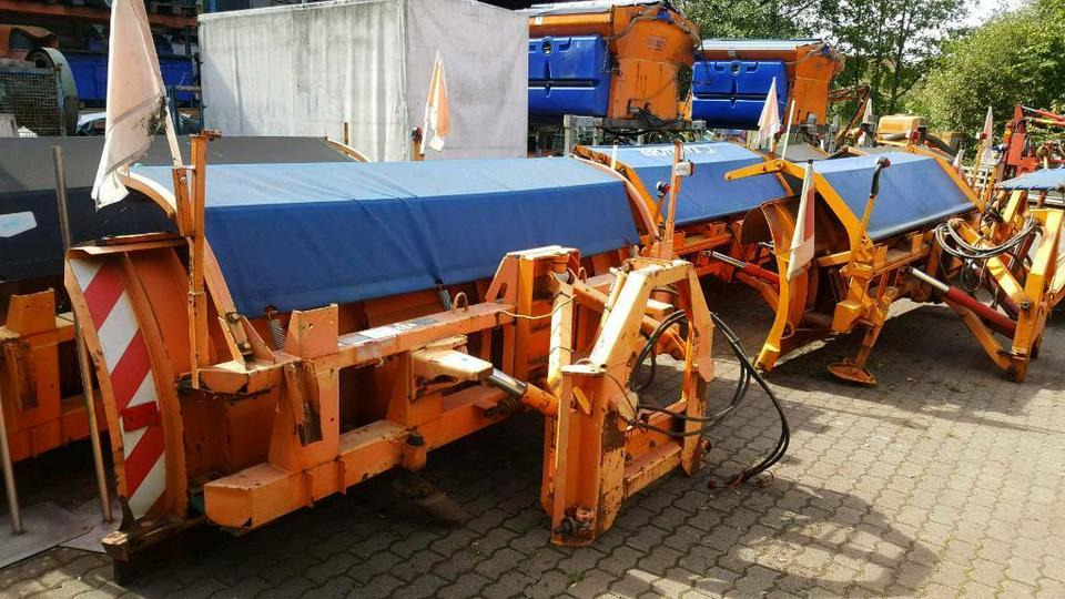 Schneepflug Schmidt Beilhack Winterdienst Schneeschild Unimog - Sneeuwschuif: afbeelding 2 Schneepflug Schmidt Beilhack Winterdienst Schneeschild Unimog - Sneeuwschuif: afbeelding 2