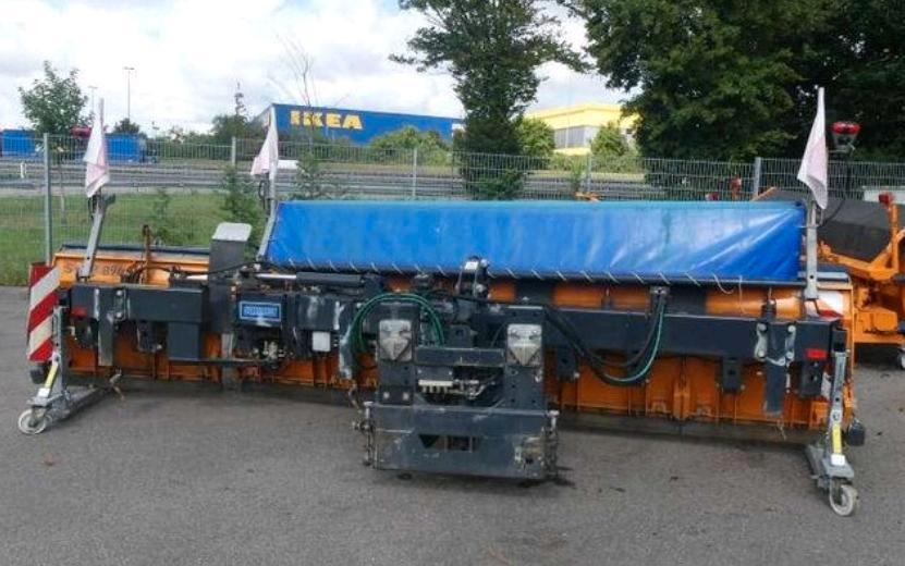 Schneepflug Schmidt ML 51-A 5,1m Schneeschild Schneeschieber Schmidt passend für LKW Autobahn Winterdienst - Sneeuwschuif: afbeelding 1 Schneepflug Schmidt ML 51-A 5,1m Schneeschild Schneeschieber Schmidt passend für LKW Autobahn Winterdienst - Sneeuwschuif: afbeelding 1