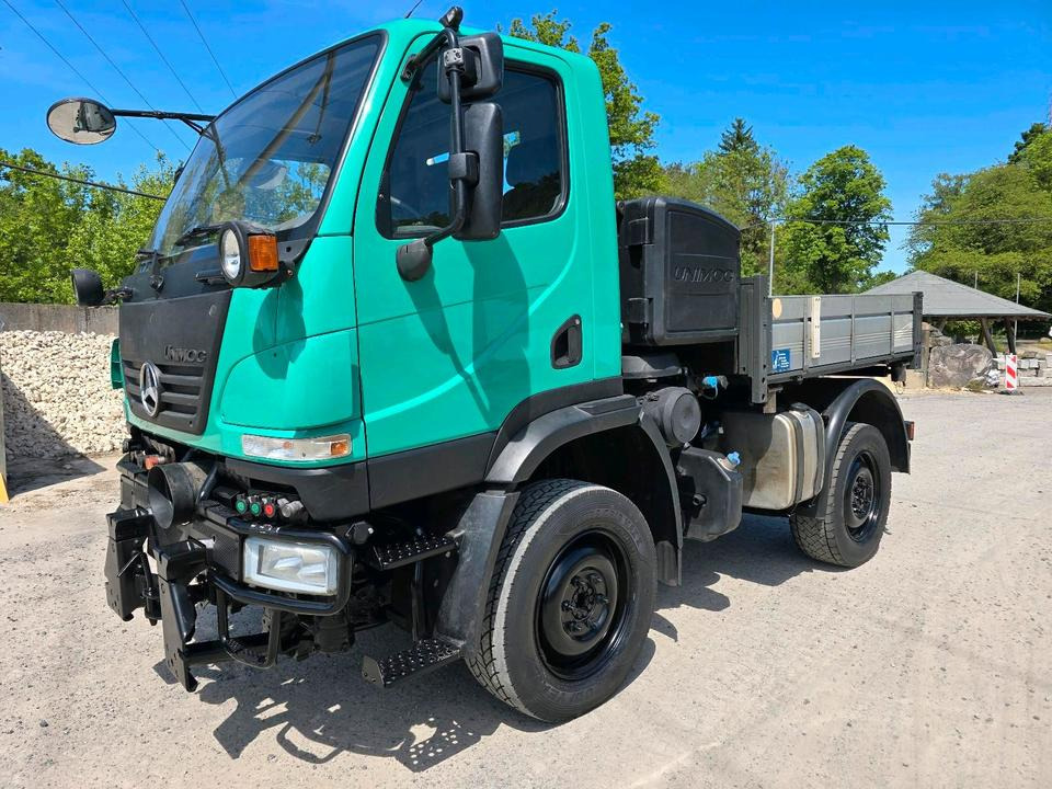 Unimog 405 U20 Mercedes-Benz Bluetec 4 U 20 290 300 400 500 UGE UGN - Vrachtwagen met open laadbak: afbeelding 1 Unimog 405 U20 Mercedes-Benz Bluetec 4 U 20 290 300 400 500 UGE UGN - Vrachtwagen met open laadbak: afbeelding 1