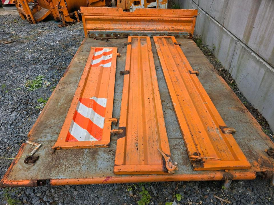 Unimog Pritsche Kipperpritsche 424 435 427 U 1650 2150 1450 1550 1400 1600 1200 - Kipper laadbak: afbeelding 3 Unimog Pritsche Kipperpritsche 424 435 427 U 1650 2150 1450 1550 1400 1600 1200 - Kipper laadbak: afbeelding 3