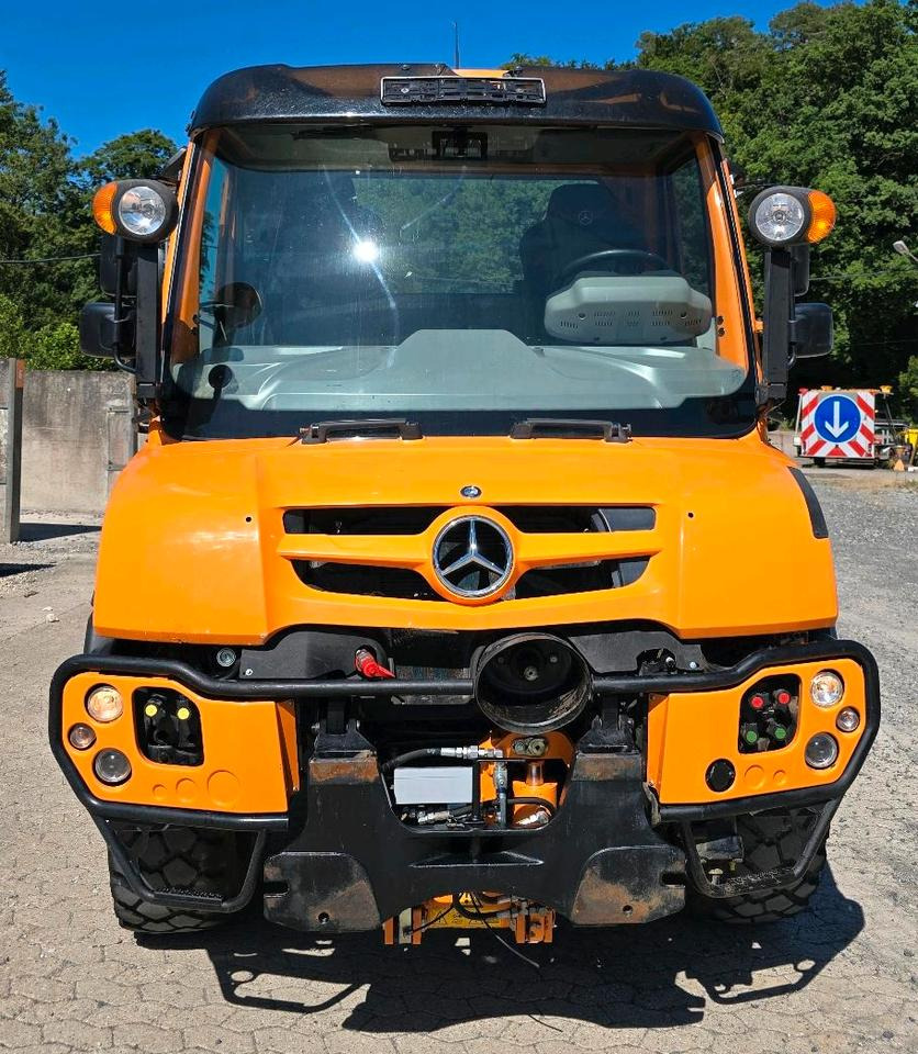 Unimog U318 NKS-F-UGE-42 Mercedes-Benz 405/10 405/12 UGE Mercedes-Benz U 318 323 327 423 427 429 430 EasyDrive Variopilot - Sneeuwruimer: afbeelding 2 Unimog U318 NKS-F-UGE-42 Mercedes-Benz 405/10 405/12 UGE Mercedes-Benz U 318 323 327 423 427 429 430 EasyDrive Variopilot - Sneeuwruimer: afbeelding 2