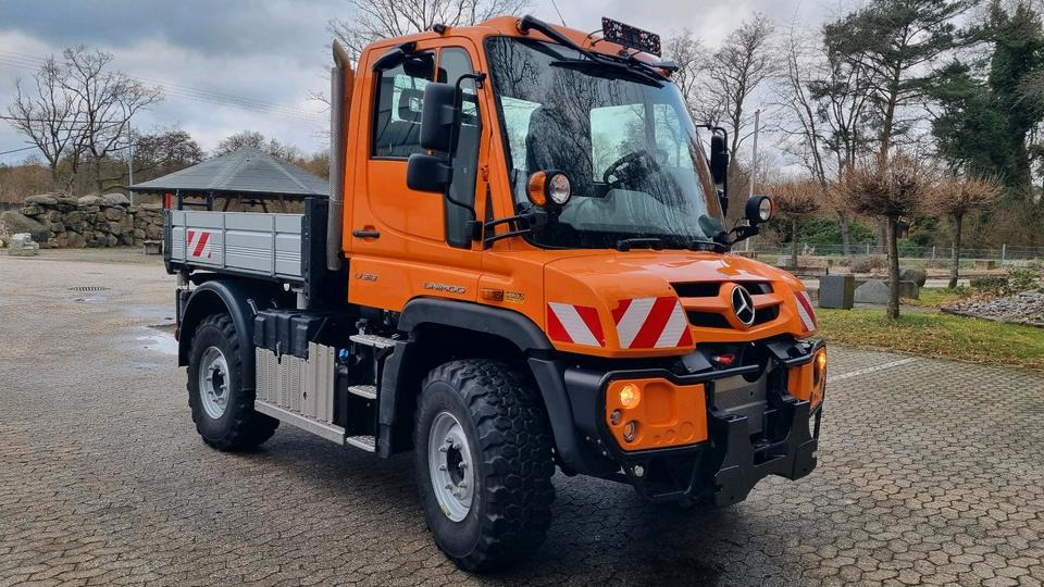 Zu vermieten Unimog 405 U318 423 429 430 Mercedes Benz 318 527 Vermietung - Sneeuwruimer: afbeelding 1 Zu vermieten Unimog 405 U318 423 429 430 Mercedes Benz 318 527 Vermietung - Sneeuwruimer: afbeelding 1