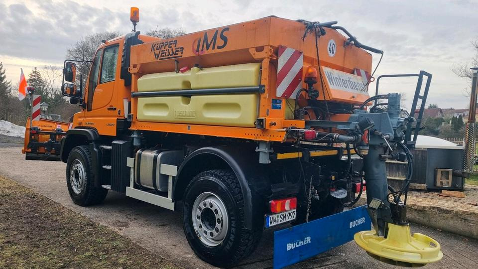 Zu vermieten Unimog 405 U527 Winterdienst Schmidt Salzstreuer 423 429 430 Mercedes Benz 318 527 Vermietung - Sneeuwruimer: afbeelding 3 Zu vermieten Unimog 405 U527 Winterdienst Schmidt Salzstreuer 423 429 430 Mercedes Benz 318 527 Vermietung - Sneeuwruimer: afbeelding 3