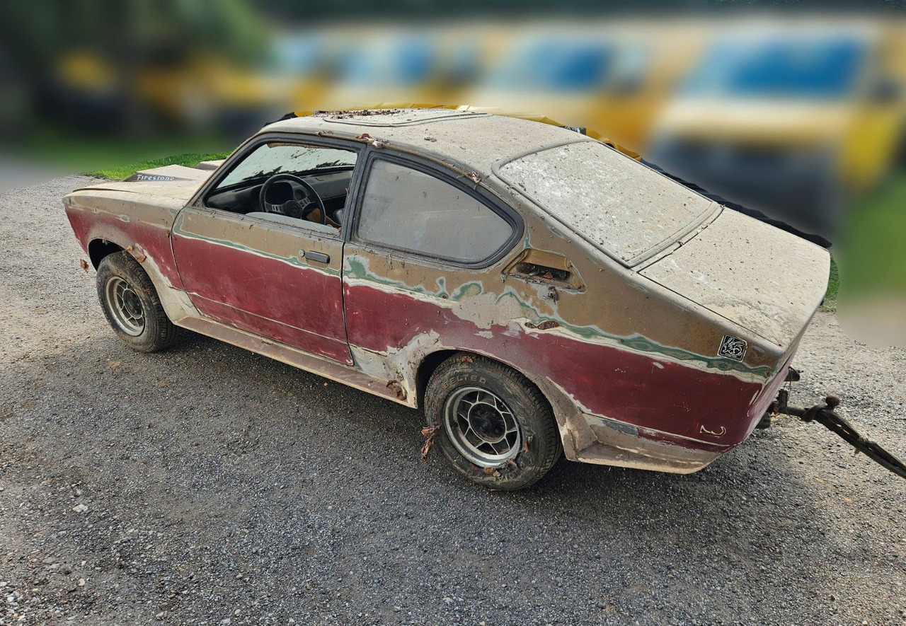 Opel Kadett C Rallye 2.0E Coupe Nr.13 Scheunenfund - Personenwagen: afbeelding 3 Opel Kadett C Rallye 2.0E Coupe Nr.13 Scheunenfund - Personenwagen: afbeelding 3