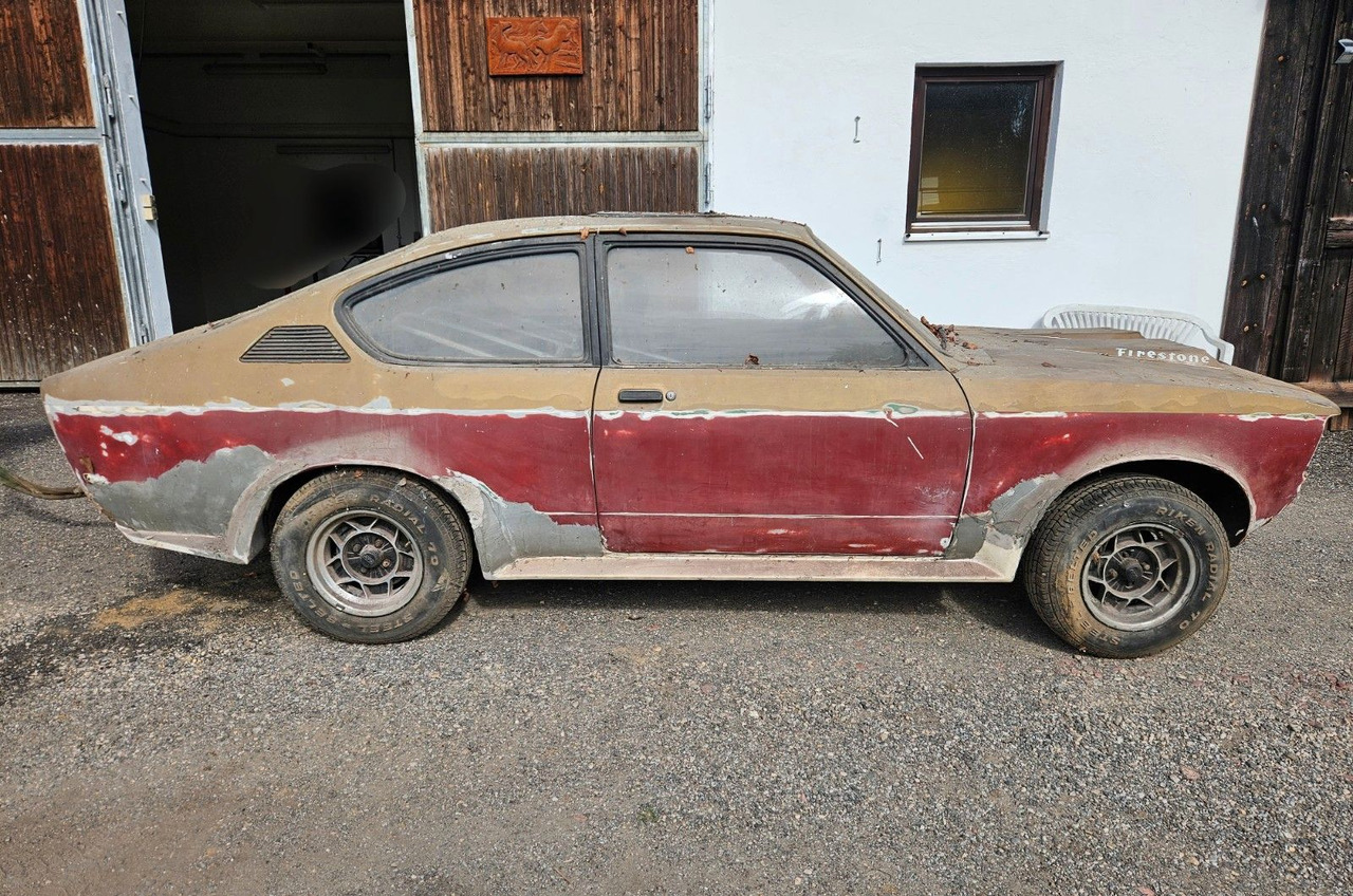 Opel Kadett C Rallye 2.0E Coupe Nr.13 Scheunenfund - Personenwagen: afbeelding 5 Opel Kadett C Rallye 2.0E Coupe Nr.13 Scheunenfund - Personenwagen: afbeelding 5