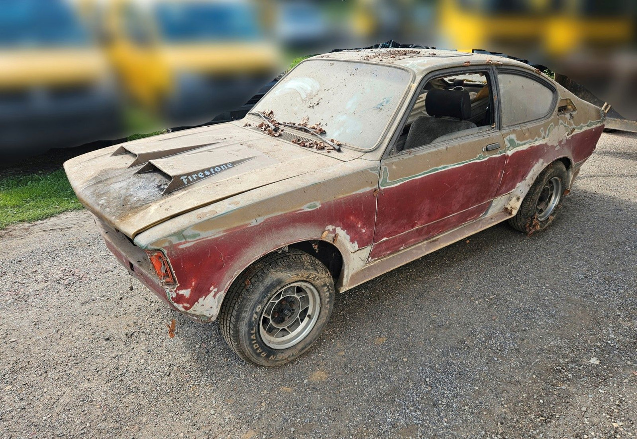 Opel Kadett C Rallye 2.0E Coupe Nr.13 Scheunenfund - Personenwagen: afbeelding 4 Opel Kadett C Rallye 2.0E Coupe Nr.13 Scheunenfund - Personenwagen: afbeelding 4