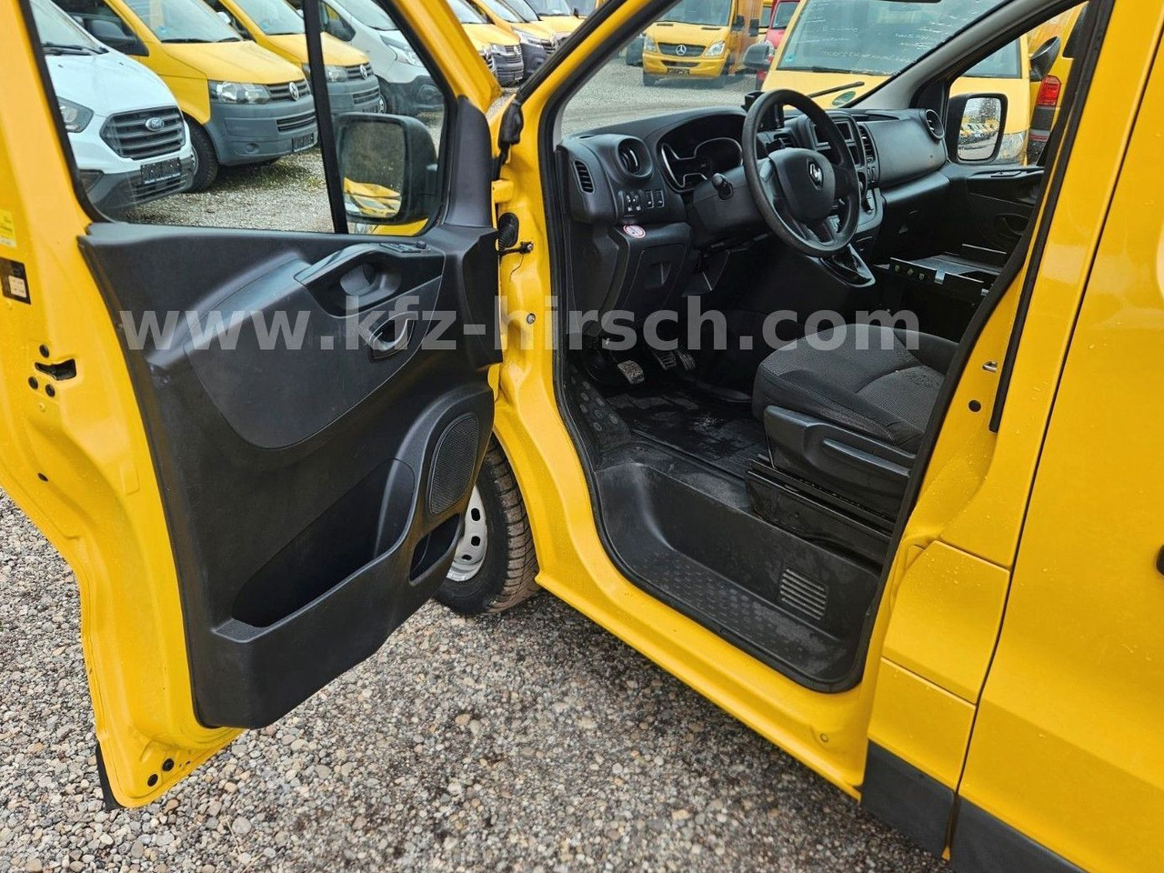 Kleine bestelwagen Renault Trafic L2H1 MAXI LANG 2xSCHIEBETÜR LED Kamera E6: afbeelding 7 Kleine bestelwagen Renault Trafic L2H1 MAXI LANG 2xSCHIEBETÜR LED Kamera E6: afbeelding 7