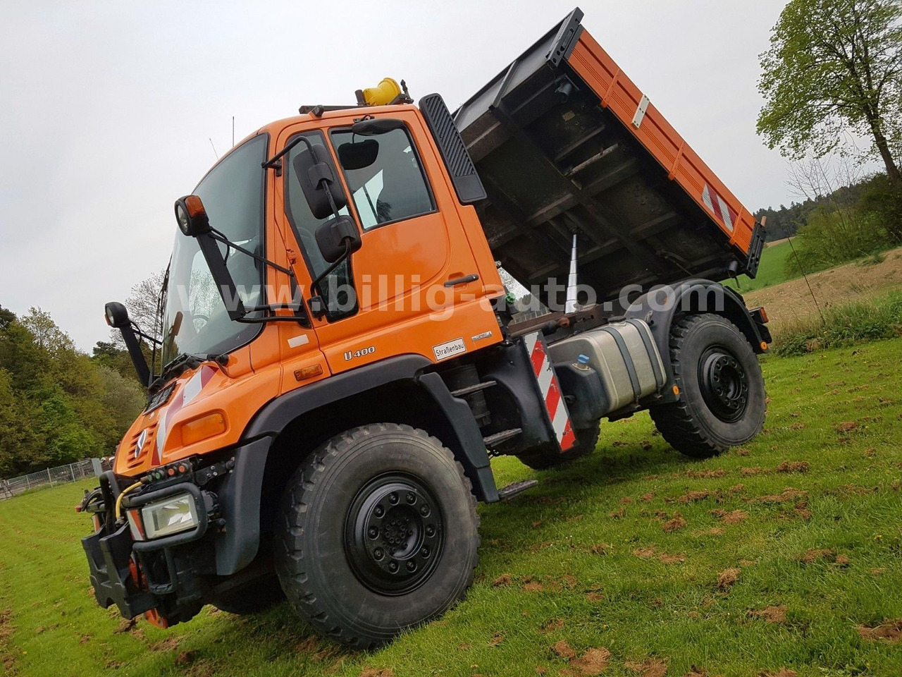 Unimog U400 405/12*HYDROSTAT*VARIOPILOT*Euro4*Kipper - Kipper vrachtwagen: afbeelding 1 Unimog U400 405/12*HYDROSTAT*VARIOPILOT*Euro4*Kipper - Kipper vrachtwagen: afbeelding 1