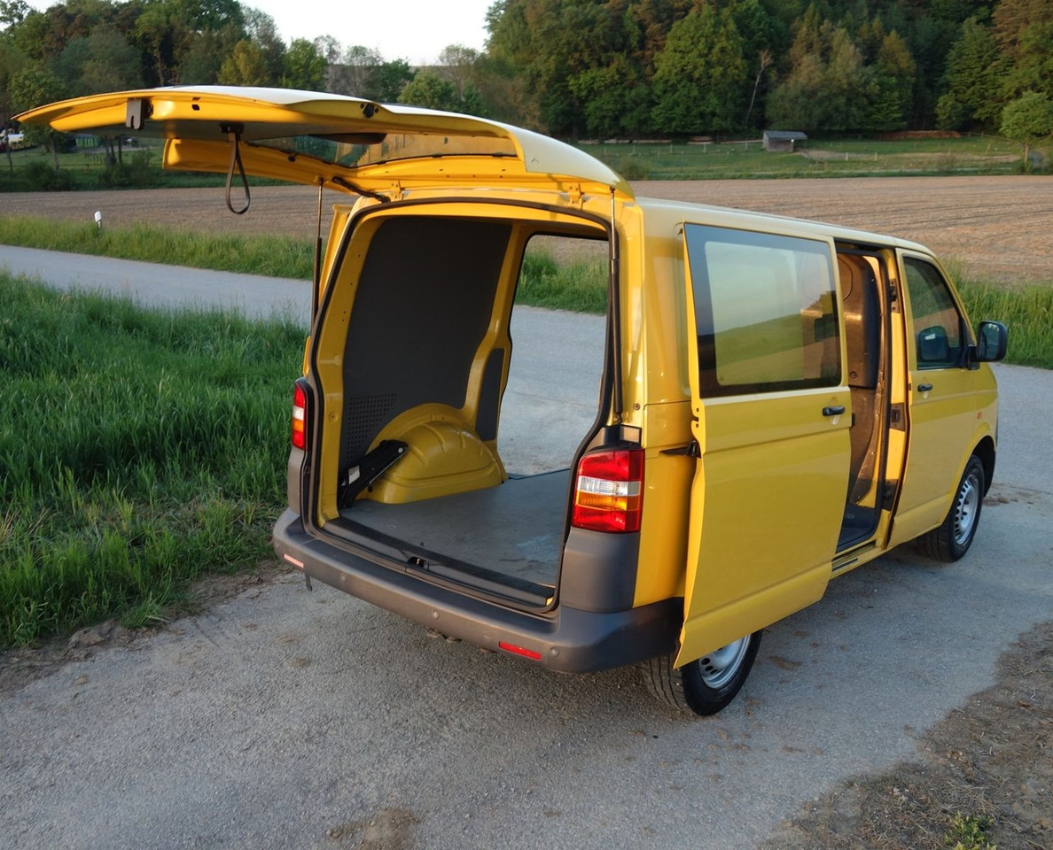 Volkswagen T5 1.9 TDI Transporter 2xSchiebetüre 1.Hand - Personenvervoer: afbeelding 5 Volkswagen T5 1.9 TDI Transporter 2xSchiebetüre 1.Hand - Personenvervoer: afbeelding 5