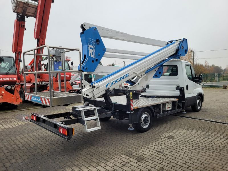 Iveco Daily 35S14 nowy podnośnik koszowy 20 m Socage ForSte 20D SPEED bucket truck boom lift - Vrachtwagen hoogwerker: afbeelding 5 Iveco Daily 35S14 nowy podnośnik koszowy 20 m Socage ForSte 20D SPEED bucket truck boom lift - Vrachtwagen hoogwerker: afbeelding 5
