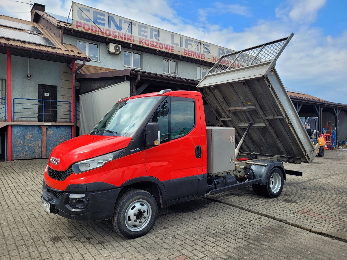 Iveco Iveco Daily 35C13 wywrotka - Kipper bestelwagen: afbeelding 1 Iveco Iveco Daily 35C13 wywrotka - Kipper bestelwagen: afbeelding 1