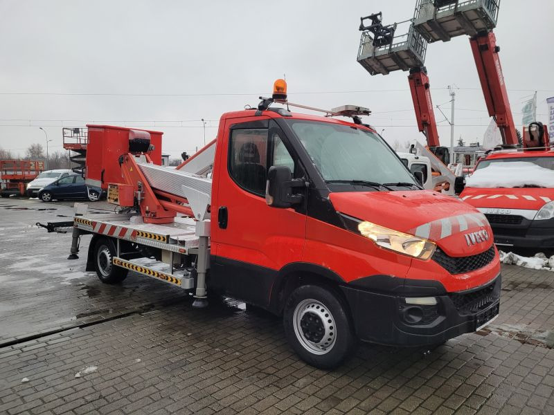 Iveco Iveco Daily 35S11 podnośnik koszowy 20 m Multitel MX200 - Vrachtwagen hoogwerker: afbeelding 3 Iveco Iveco Daily 35S11 podnośnik koszowy 20 m Multitel MX200 - Vrachtwagen hoogwerker: afbeelding 3