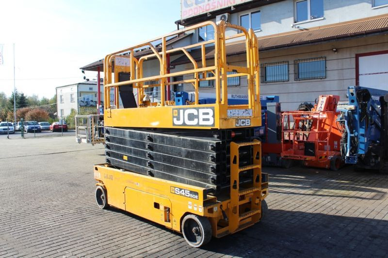 JCB podnośnik nożycowy elektryczny 16 m JCB S4550E - Schaarlift: afbeelding 5 JCB podnośnik nożycowy elektryczny 16 m JCB S4550E - Schaarlift: afbeelding 5