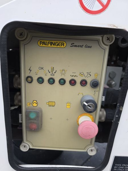 Nissan Cabstar NT400 podnośnik koszowy Palfinger P240 A Smart bucket truck boom lift - Vrachtwagen hoogwerker: afbeelding 4 Nissan Cabstar NT400 podnośnik koszowy Palfinger P240 A Smart bucket truck boom lift - Vrachtwagen hoogwerker: afbeelding 4