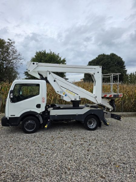 Nissan Cabstar NT400 podnośnik koszowy Palfinger P240 A Smart bucket truck boom lift - Vrachtwagen hoogwerker: afbeelding 1 Nissan Cabstar NT400 podnośnik koszowy Palfinger P240 A Smart bucket truck boom lift - Vrachtwagen hoogwerker: afbeelding 1