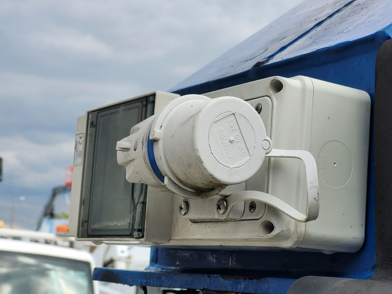 Vrachtwagen hoogwerker Nissan Nissan Cabstar NT400 podnośnik koszowy 17 m Comet 17/2/7 (8,5) HQ: afbeelding 16 Vrachtwagen hoogwerker Nissan Nissan Cabstar NT400 podnośnik koszowy 17 m Comet 17/2/7 (8,5) HQ: afbeelding 16