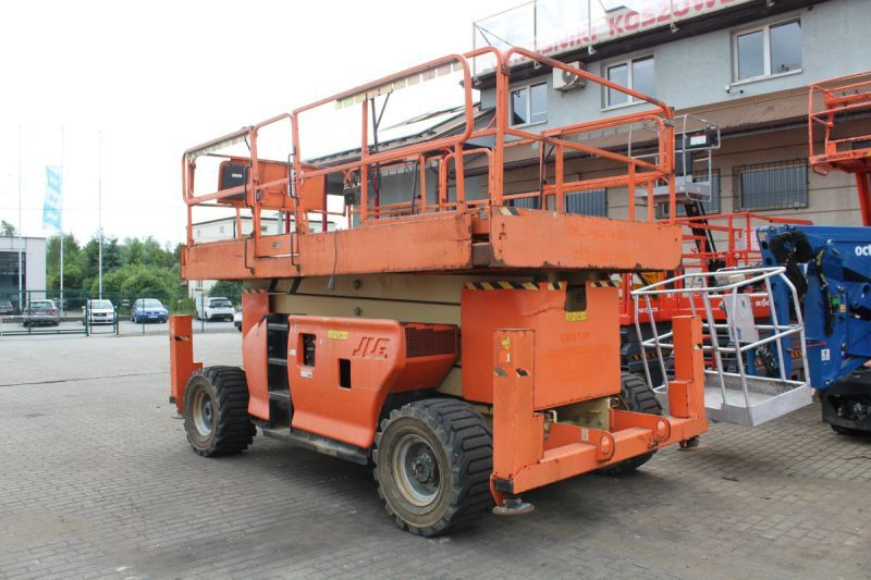 Podnośnik nożycowy 4x4 terenowy 15 m JLG 4394 RT - Schaarlift: afbeelding 2 Podnośnik nożycowy 4x4 terenowy 15 m JLG 4394 RT - Schaarlift: afbeelding 2