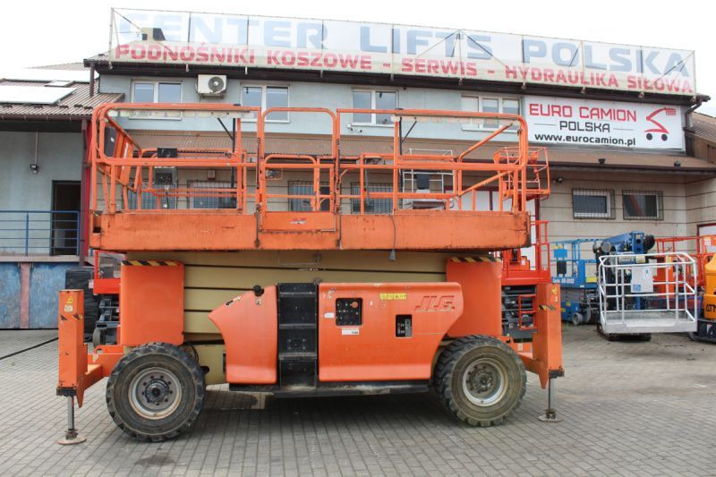 Podnośnik nożycowy 4x4 terenowy 15 m JLG 4394 RT - Schaarlift: afbeelding 5 Podnośnik nożycowy 4x4 terenowy 15 m JLG 4394 RT - Schaarlift: afbeelding 5
