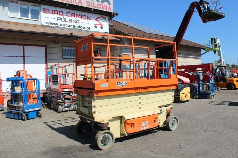 Podnośnik nożycowy elektryczny 12 m JLG 3246 ES - Schaarlift: afbeelding 1 Podnośnik nożycowy elektryczny 12 m JLG 3246 ES - Schaarlift: afbeelding 1