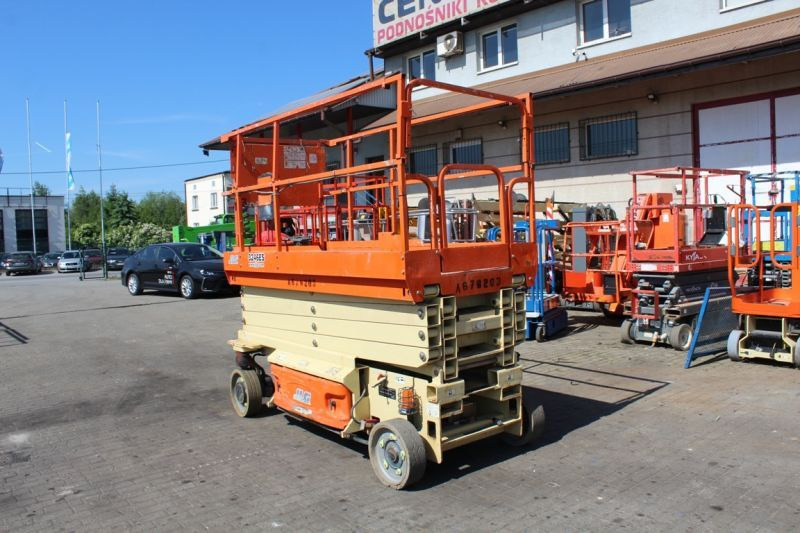 Podnośnik nożycowy elektryczny 12 m JLG 3246 ES - Schaarlift: afbeelding 4 Podnośnik nożycowy elektryczny 12 m JLG 3246 ES - Schaarlift: afbeelding 4