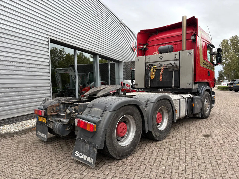 Scania R500 V8 / 6x4 / HANDGESCHAKELD / SCHUIFSCHOTEL / HYDRAULIEK / RETARDER / - Trekker: afbeelding 4 Scania R500 V8 / 6x4 / HANDGESCHAKELD / SCHUIFSCHOTEL / HYDRAULIEK / RETARDER / - Trekker: afbeelding 4