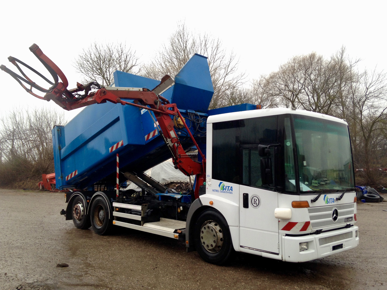 MERCEDES-BENZ ECONIC - Vuilniswagen: afbeelding 1 MERCEDES-BENZ ECONIC - Vuilniswagen: afbeelding 1