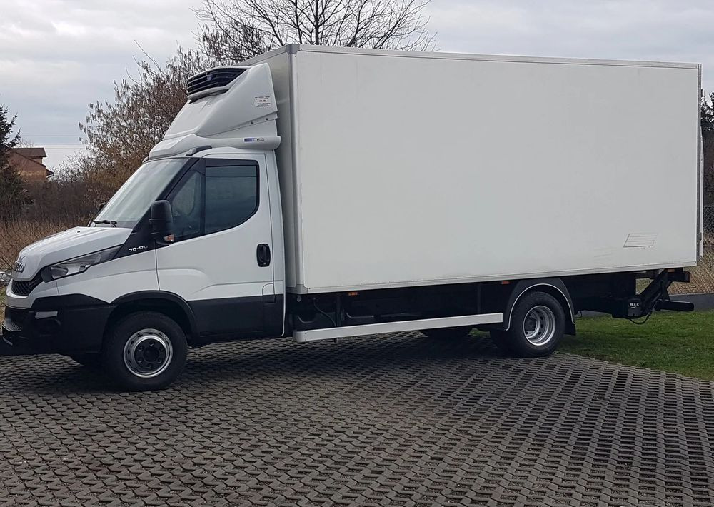 Iveco Daily 70-170 WINDA CHŁODNIA 10EP AGREGAT IZOTERMA - Koelwagen vrachtwagen: afbeelding 2 Iveco Daily 70-170 WINDA CHŁODNIA 10EP AGREGAT IZOTERMA - Koelwagen vrachtwagen: afbeelding 2