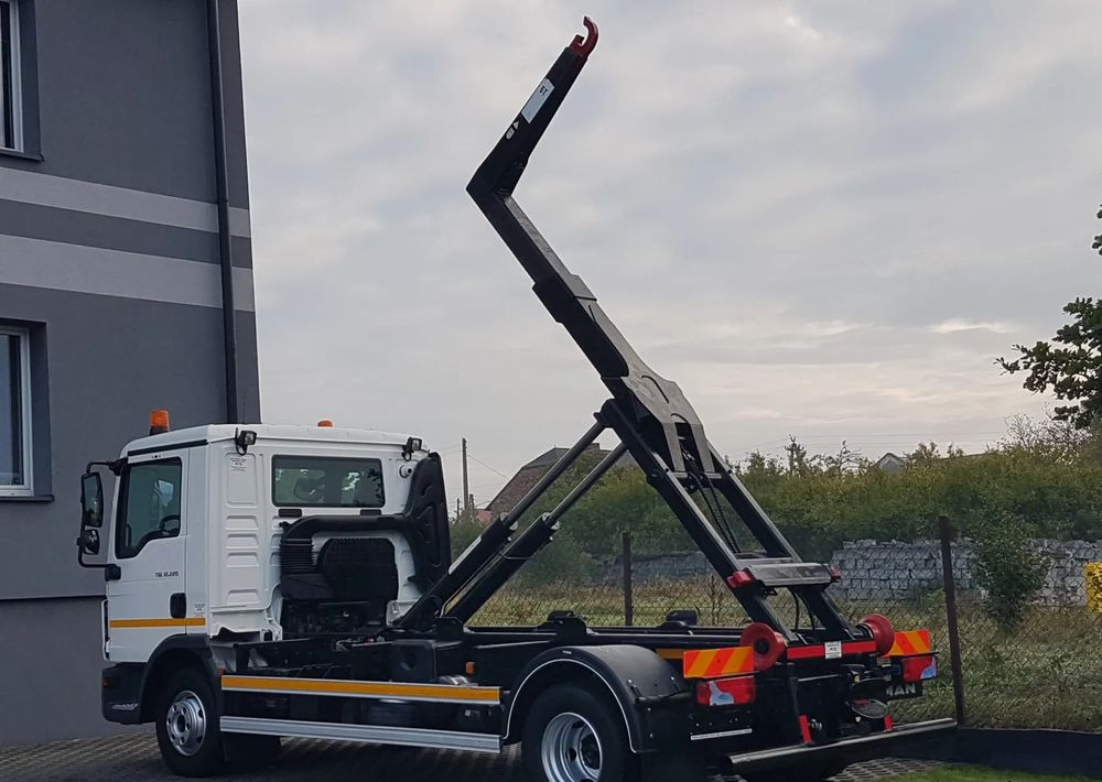 MAN TGL 12.220 HAKOWIEC 4x2 KLIMA - Haakarmsysteem vrachtwagen: afbeelding 3 MAN TGL 12.220 HAKOWIEC 4x2 KLIMA - Haakarmsysteem vrachtwagen: afbeelding 3