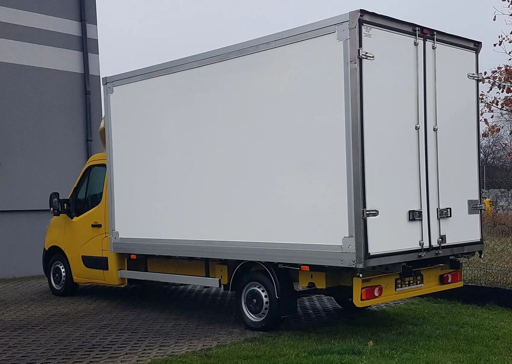 Renault MASTER KONTENER 8EP 4,21x2,23x2,22 KLIMA MANUAL KRAJOWY 6-BIEGÓW - Bestelwagen gesloten laadbak: afbeelding 3 Renault MASTER KONTENER 8EP 4,21x2,23x2,22 KLIMA MANUAL KRAJOWY 6-BIEGÓW - Bestelwagen gesloten laadbak: afbeelding 3