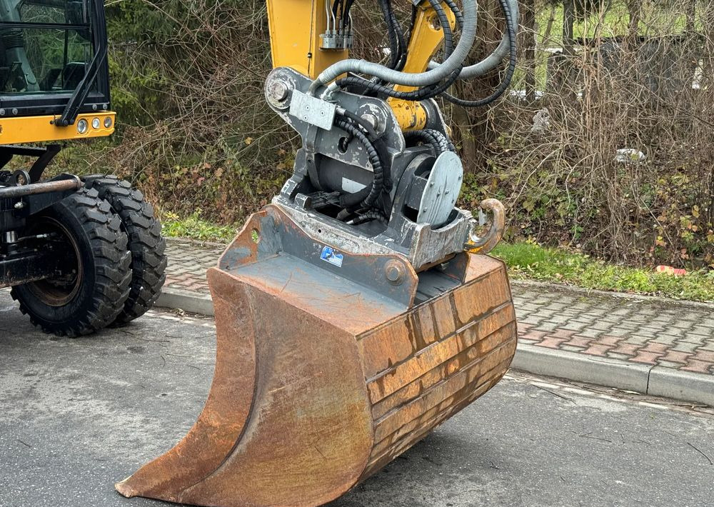 Caterpillar CAT 318 F * Powertilt * Sprowadzony* 9700 MTG * Caterpillar * Stan Perfekcyjny - Mobiele graafmachine: afbeelding 4 Caterpillar CAT 318 F * Powertilt * Sprowadzony* 9700 MTG * Caterpillar * Stan Perfekcyjny - Mobiele graafmachine: afbeelding 4