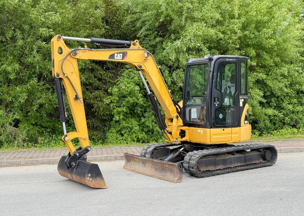 Caterpillar Minikoparka * CAT 305.5 CR * Sprowadzona ! * Bardzo Dobry Stan * Minikoparka - Rupsgraafmachine: afbeelding 1 Caterpillar Minikoparka * CAT 305.5 CR * Sprowadzona ! * Bardzo Dobry Stan * Minikoparka - Rupsgraafmachine: afbeelding 1