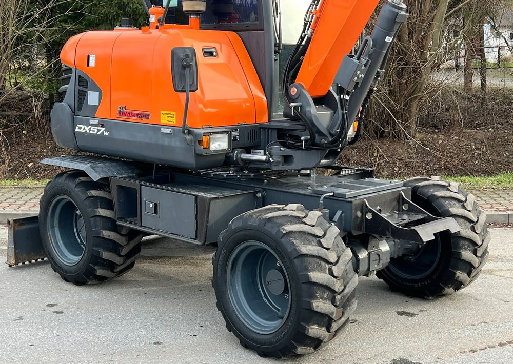 Doosan DOOSAN DX57W *ROTOTILT* 2200 Motogodzin * Jak Nowa * Sprowadzona * Stan Perfekcyjny - Mobiele graafmachine: afbeelding 5 Doosan DOOSAN DX57W *ROTOTILT* 2200 Motogodzin * Jak Nowa * Sprowadzona * Stan Perfekcyjny - Mobiele graafmachine: afbeelding 5
